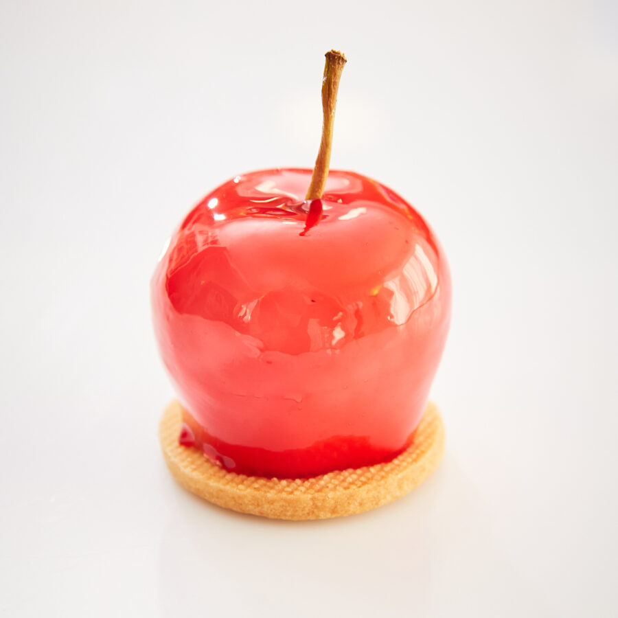 Colourfood-liquid-colours-cupcake-tarte-strawberry-red