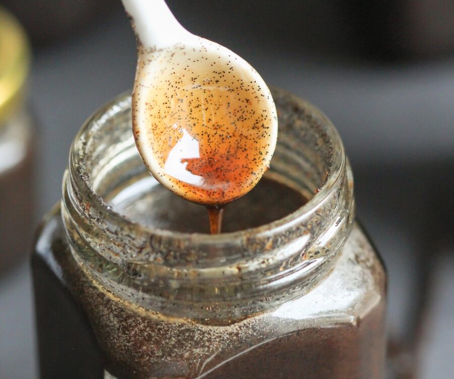 Homemade-Vanilla-Bean-Paste